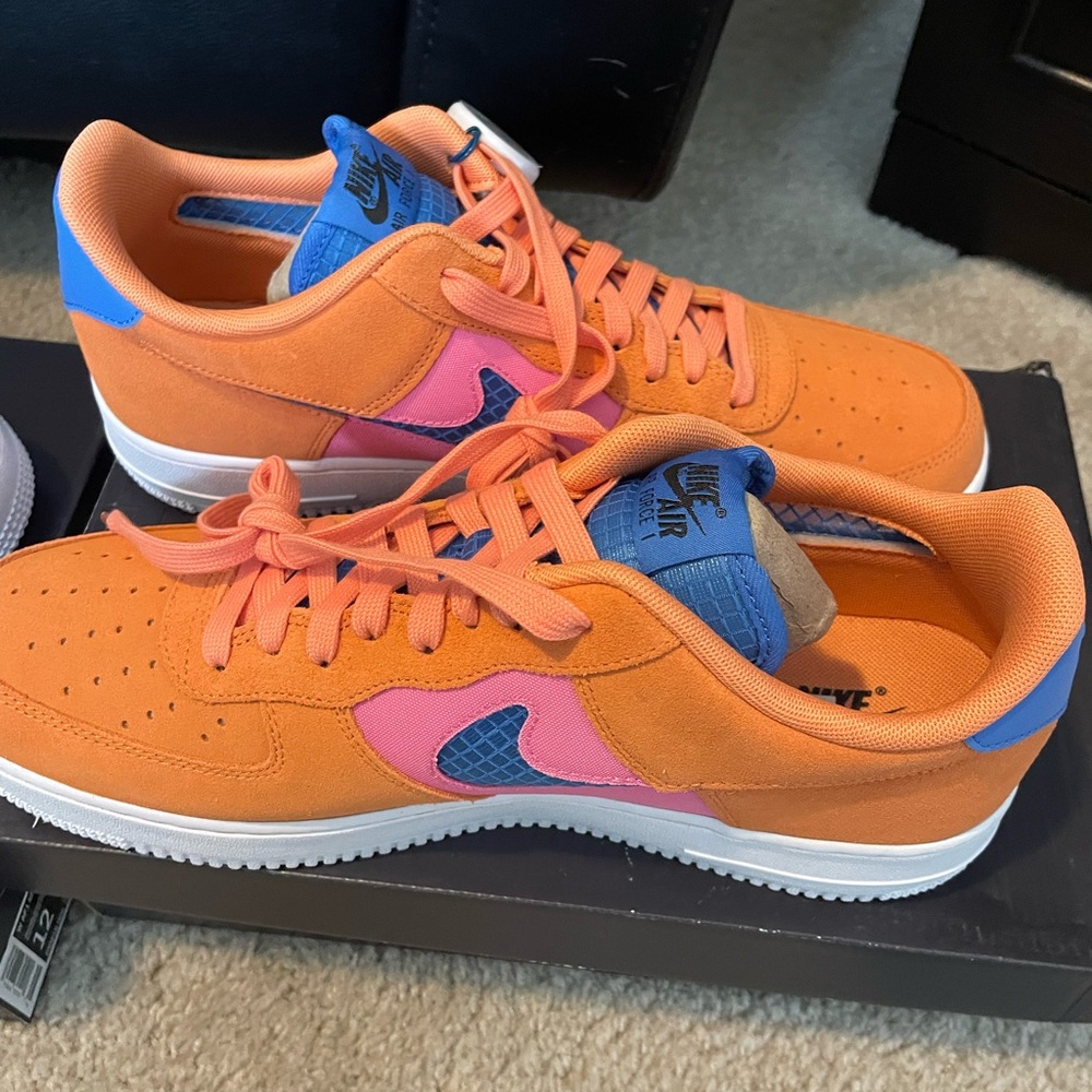 AF1 - Picture 1 of 3